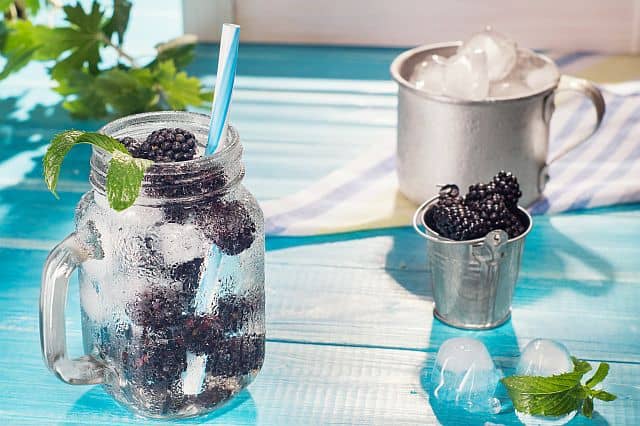 Blackberry Prosecco Punch