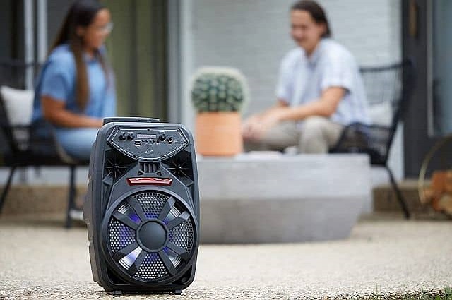 iLive Bluetooth Tailgate Party Speaker