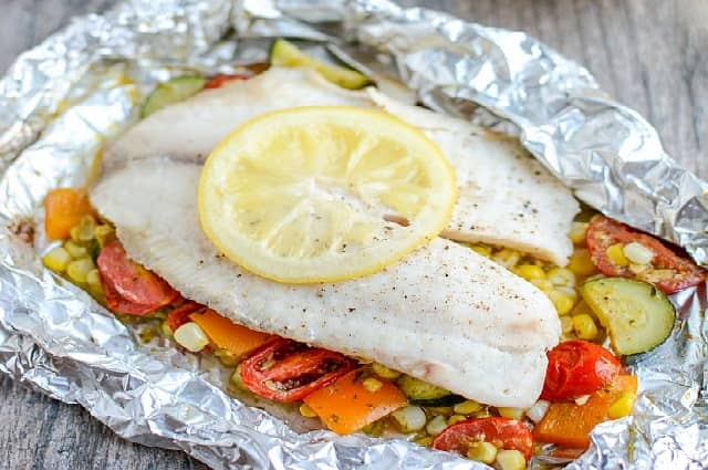 Grilled Foil Packet Tilapia with Pesto Veggies