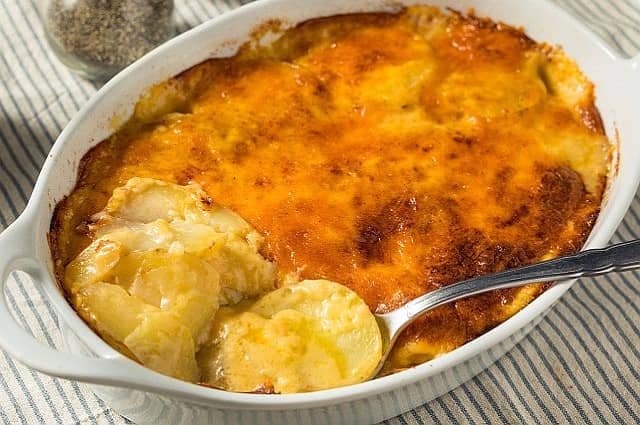 Cheesy Scalloped Potatoes