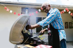 Cookware Must-Haves for Every Tailgater's Kitchen