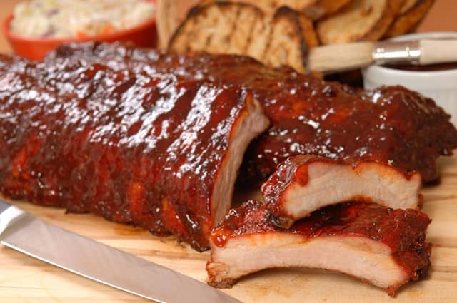 Smoking Ribs using the 3-2-1 Method