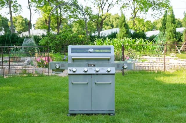 Monument Grills 35633 Stainless Infrared Propane Gas Grill
